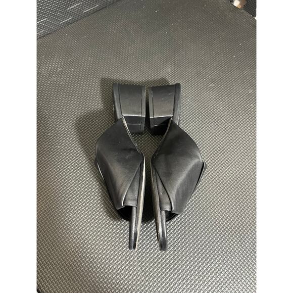 Eileen Fisher Ruche Black Leather Slide Sandals Mules Size 6‎ Open Toe Low Heel - Picture 4 of 8